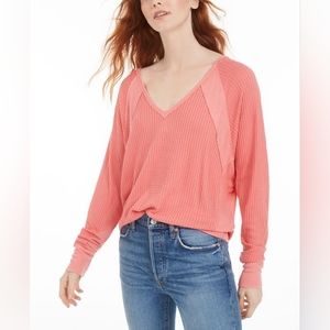 Santa Clara top